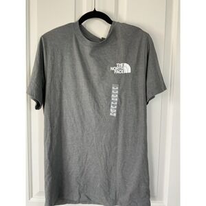 North face Men's Medium TShirt NWT